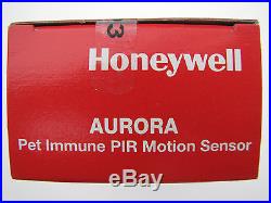 2 Ademco ADT Honeywell Aurora PIR Wired Indoor LED Motion Infra Red Alarm Sensor