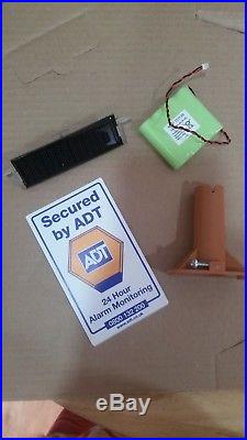 ADT Solar LED Flashing Alarm Bell Box Dummy + Bracket And Battery