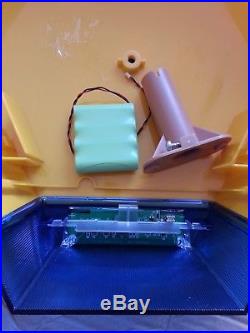NEW ADT Solar LED Flashing Alarm Bell Box Dummy Kit. + Bracket And Battery BB7