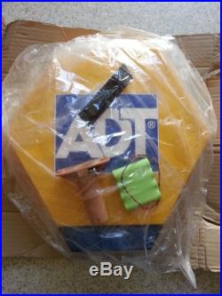 NEW Adt Alarm Bell Box Dummy Kit. Solar Led Flash Panel, Bracket And Battery