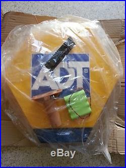 NEW Adt Alarm Bell Box Dummy Kit. Solar Led Flash Panel, Bracket And Battery BB5